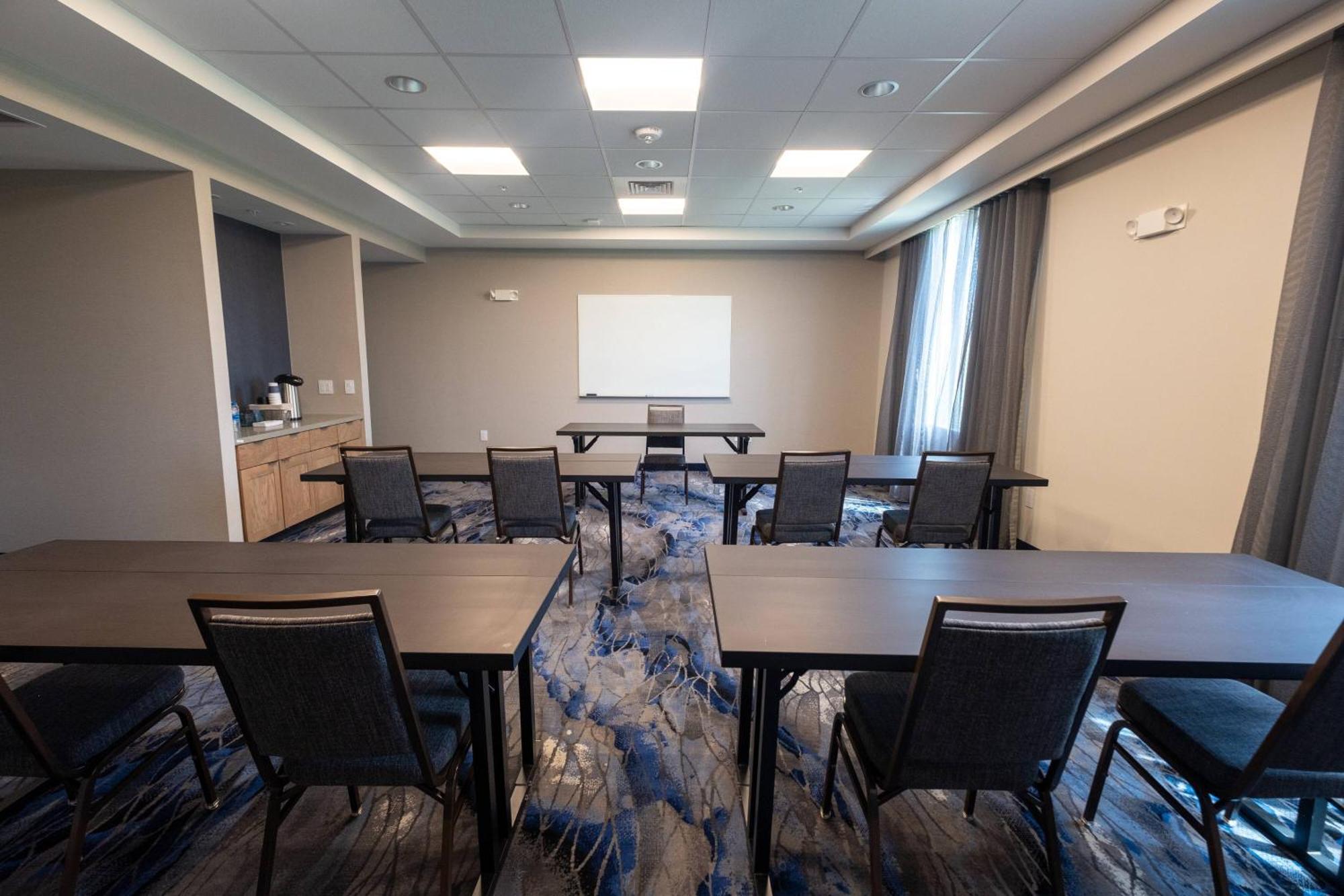 Fairfield By Marriott Inn & Suites Fond Du Lac Esterno foto