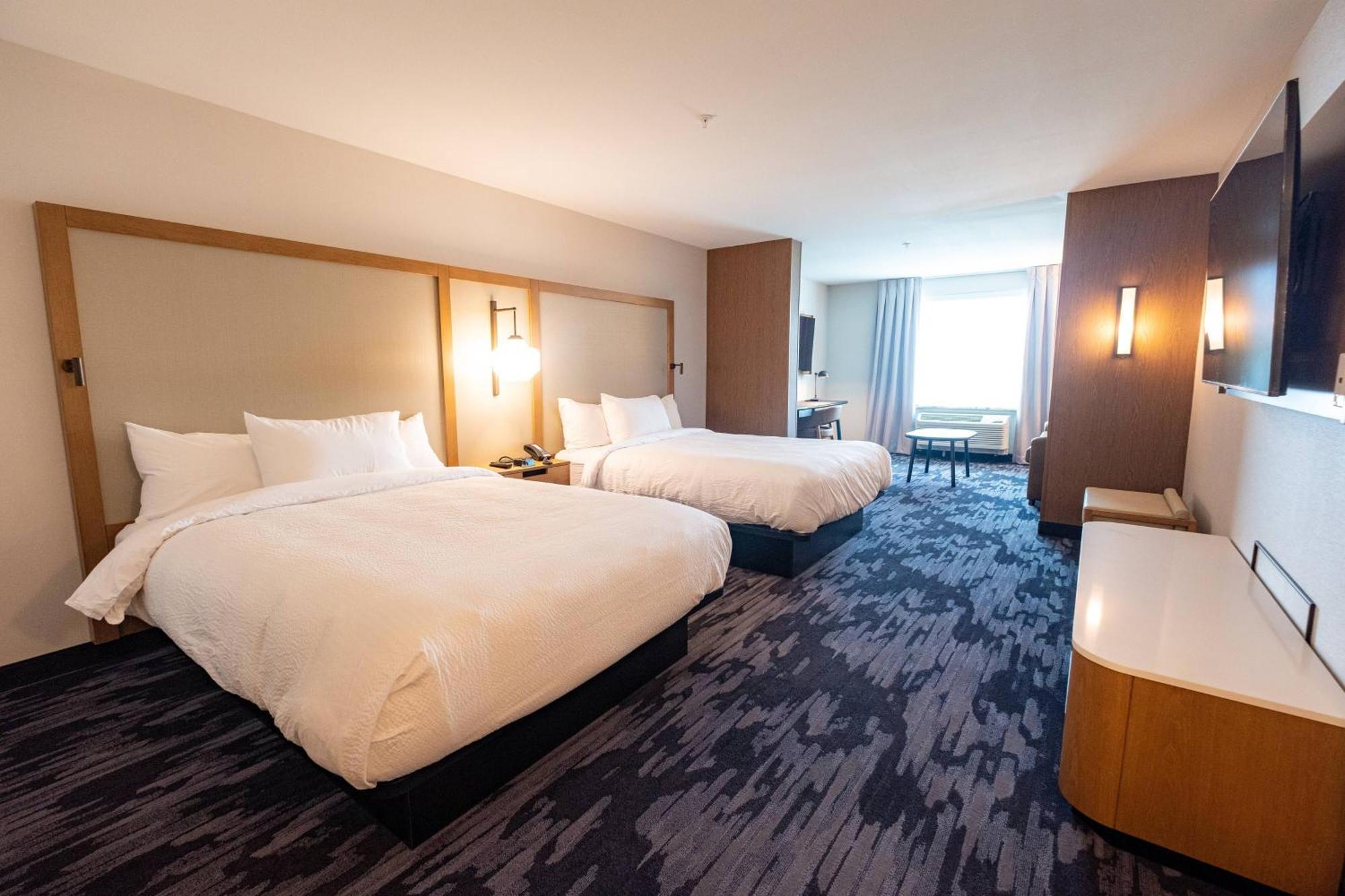 Fairfield By Marriott Inn & Suites Fond Du Lac Esterno foto